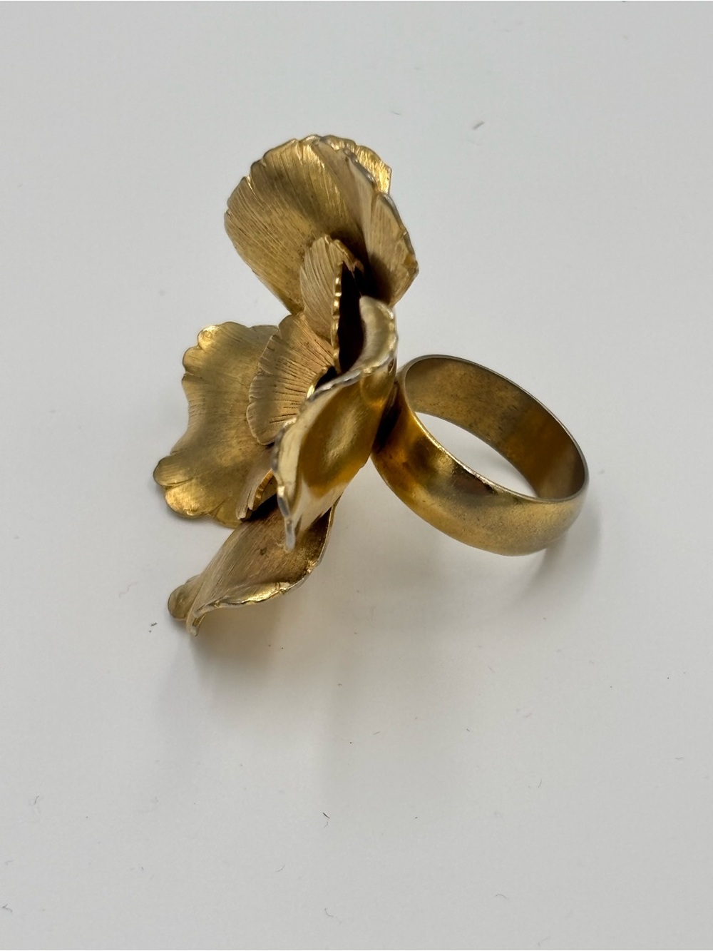 Vintage CITRINE Gold Tone Floral Statement Ring Size 6.5 - Picture 3 of 7